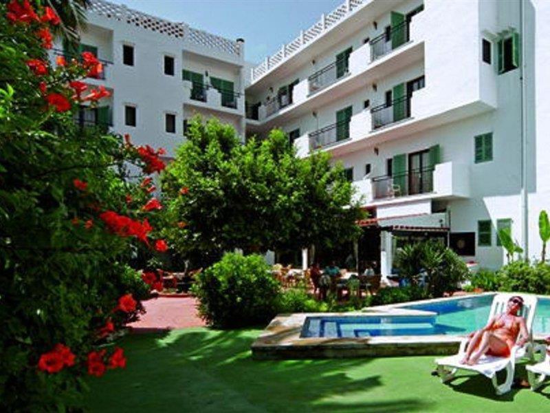 Azuline Galfi Hotel 2*