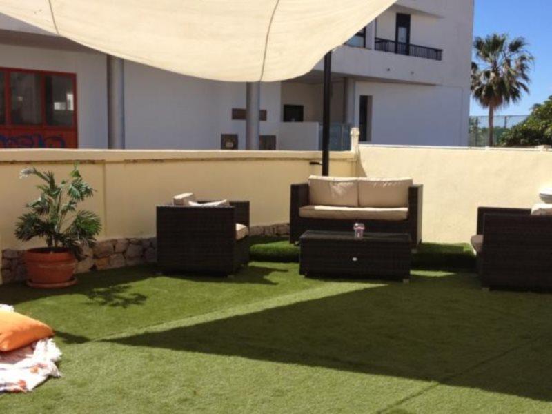 Bahia De San Antonio Aparthotel 2*