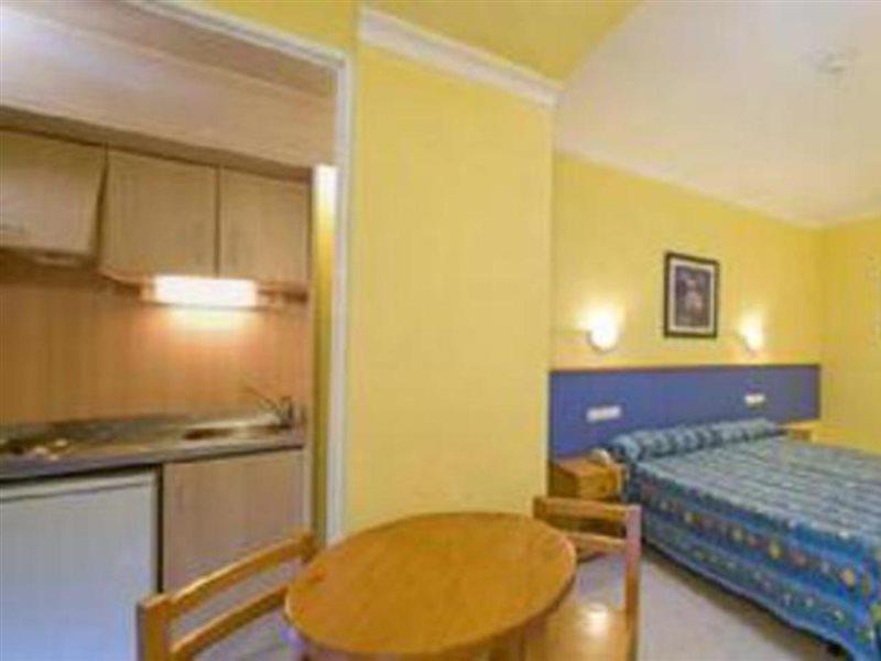 Vibra Bay Aparthotel San Antonio (Ibiza)