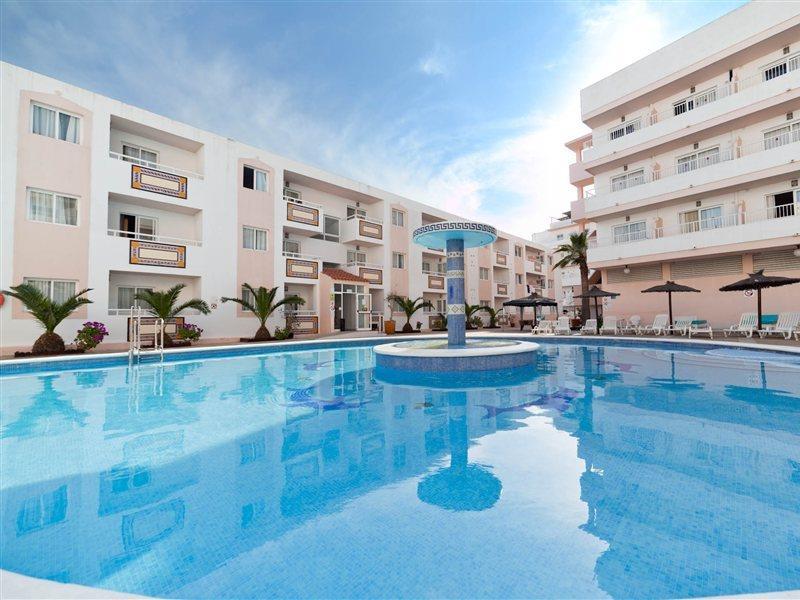 Vibra Tropical Garden Apartment