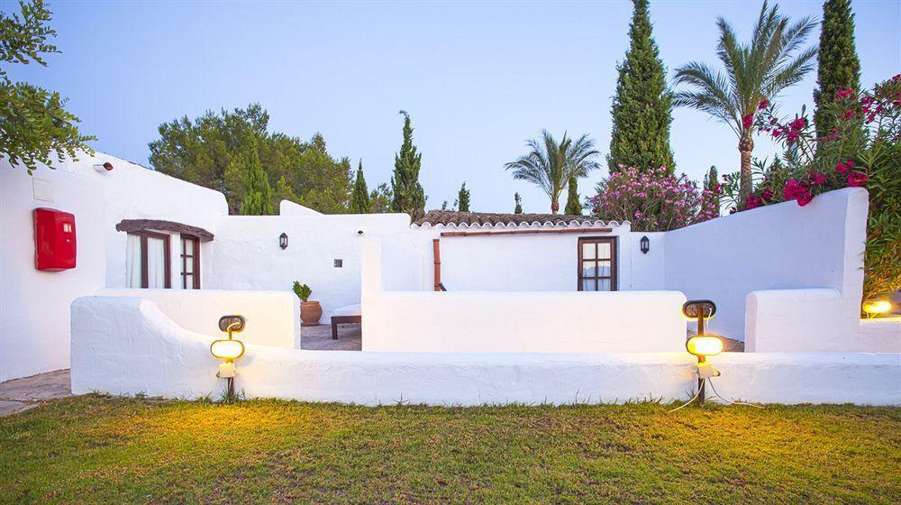 Pere Lifestyle & Cala Llonga (Ibiza)