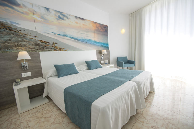 Hotel Azuline Mar Amantis & Ii 3*