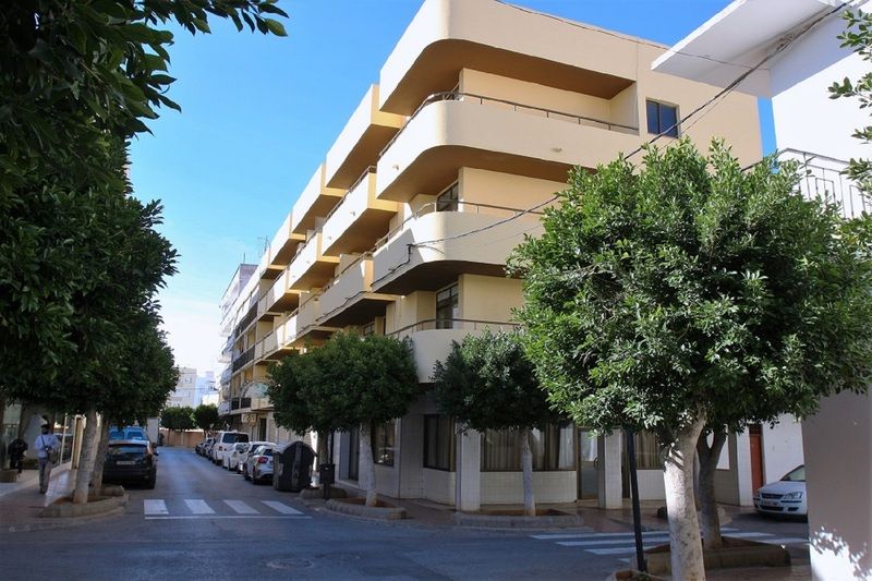 Hostel Amistat Island Hostel Ibiza - Albergue Juvenil *