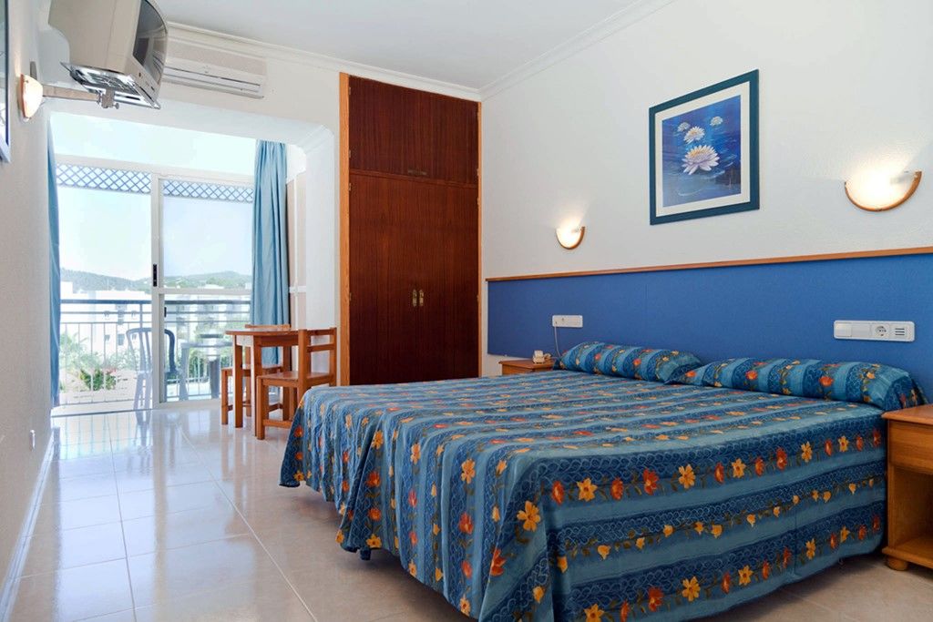 Aparthotel Vibra Bay San Antonio (Ibiza)