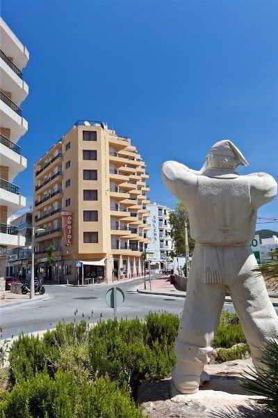 Orosol 2 By Typic Apartment *
