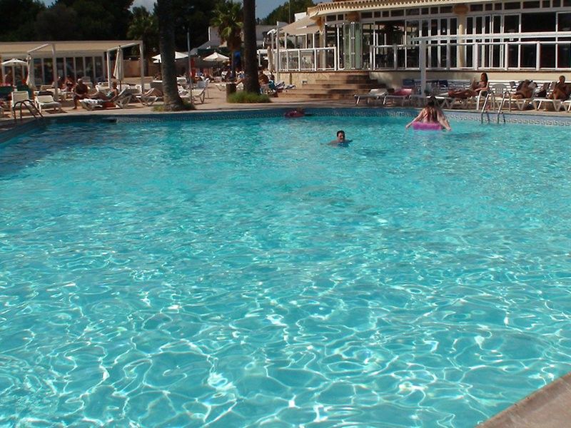 Hotel Caribe Es Canar (Ibiza)