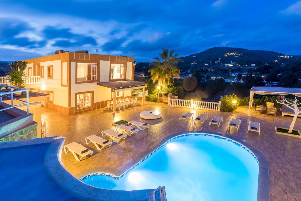 Solaris Villa