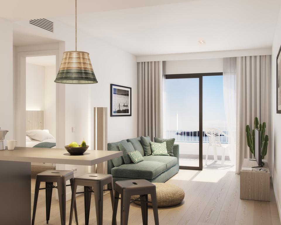 Aparthotel White - Adults Only 4*