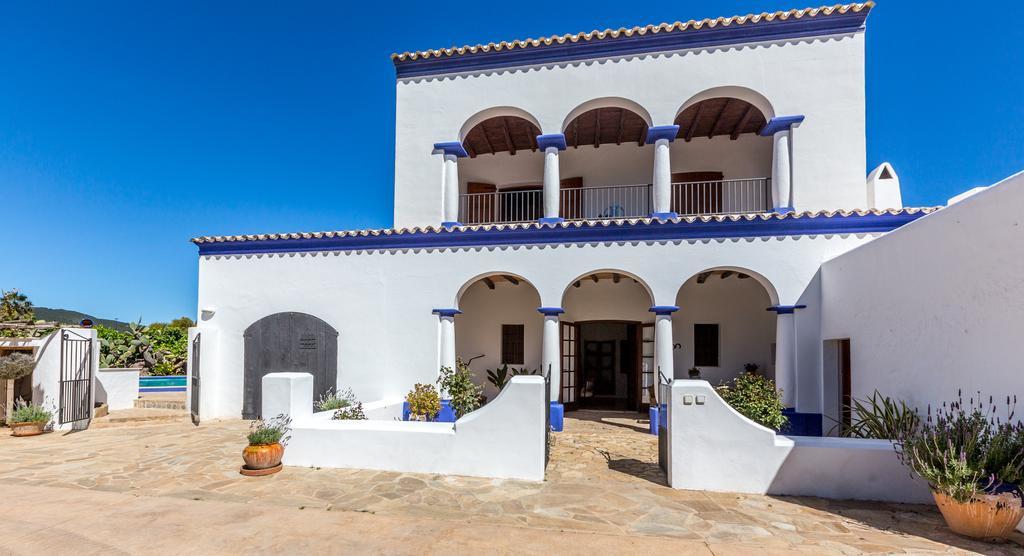 Holiday home Cases Altes D'arabi Santa Eularia des Riu