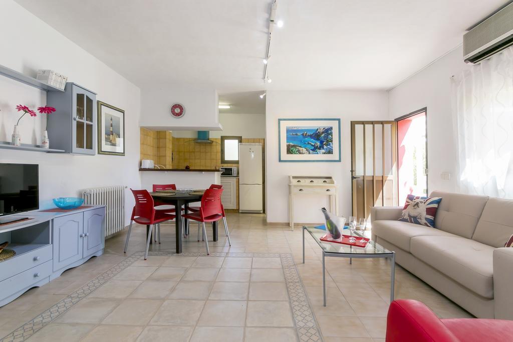 Felisa Apartment *