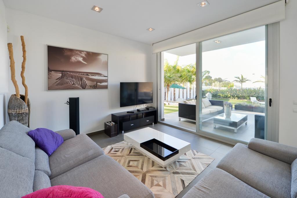 Villa White Island Dream
