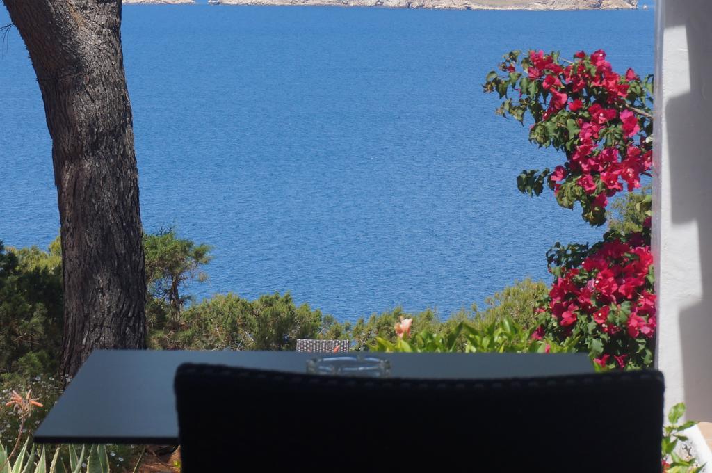 Cala Moli Pensión Cala Tarida (Ibiza)