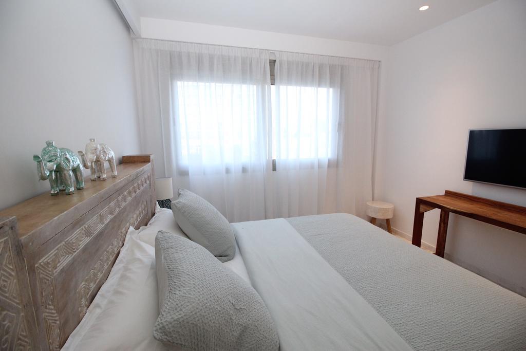 Royal Apartment *