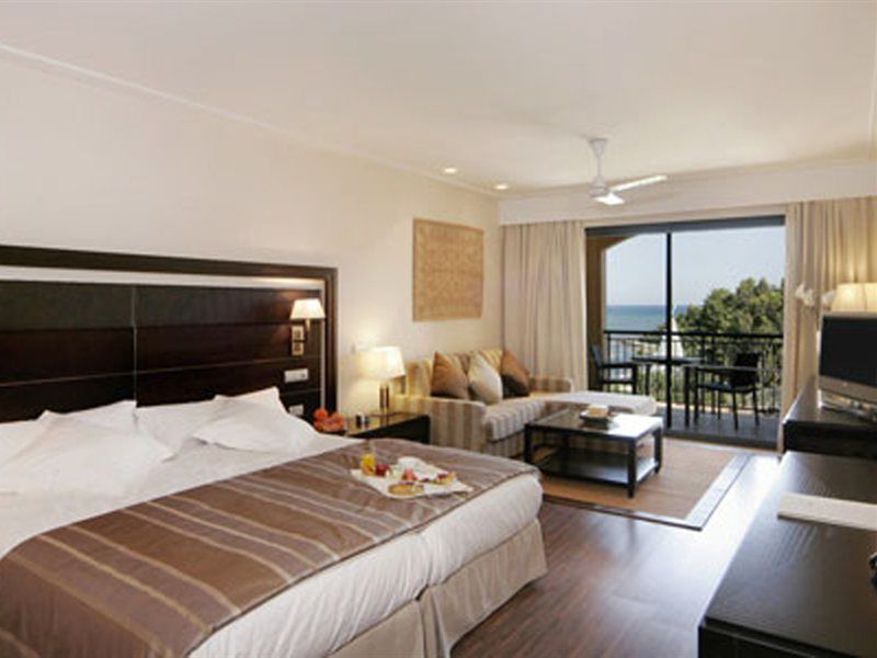 Insotel Fenicia Prestige & Hotel Santa Eulária des Riu