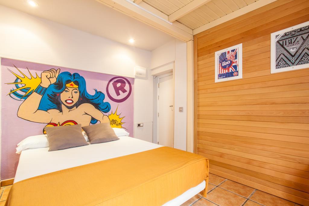 Ten Hostel Ibiza