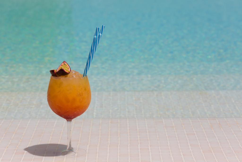White - Adults Only Aparthotel 4*