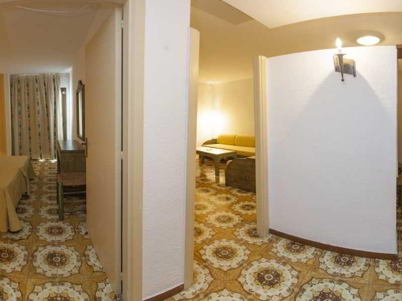 Bon Lloc Apartment