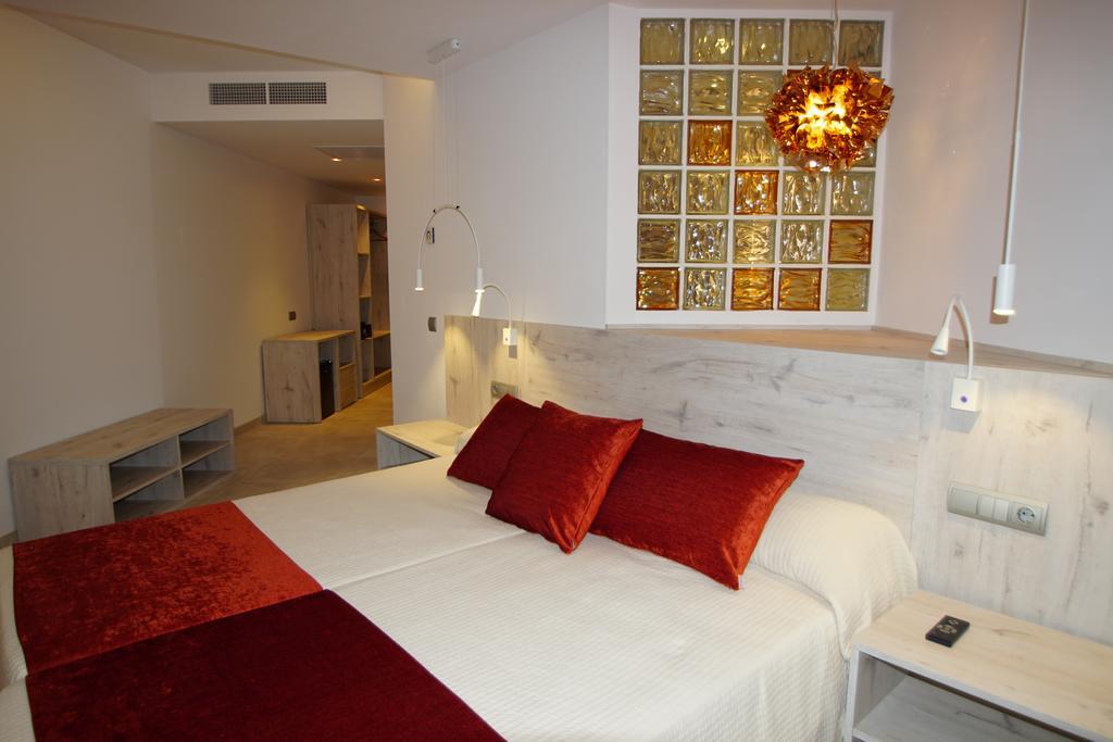 Abrat Hotel Sant Antoni de Portmany