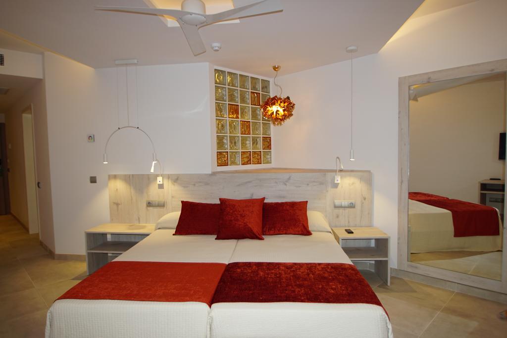Hotel Abrat 3*