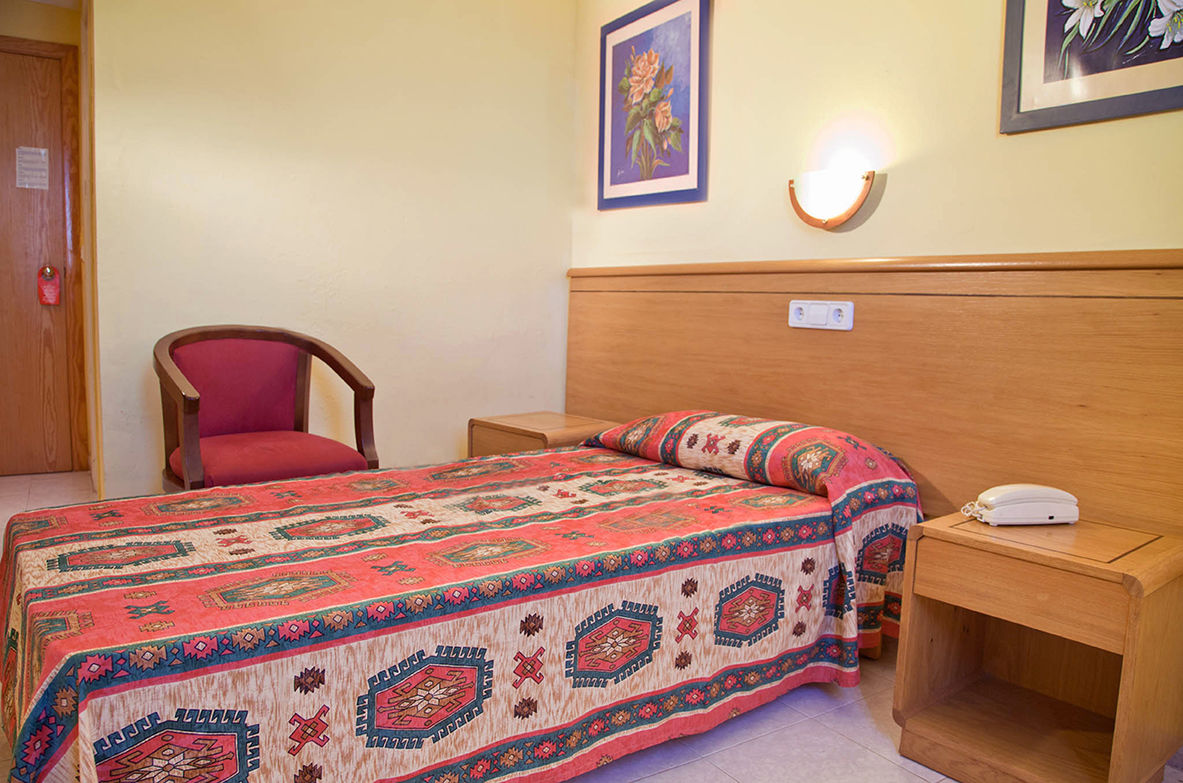 Vibra Hotel 2*