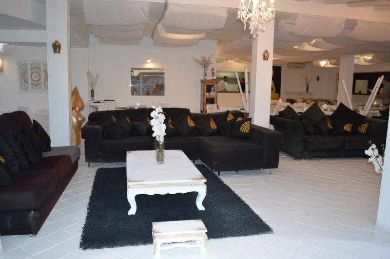 Blanco Y Negro Apartment Es Cana