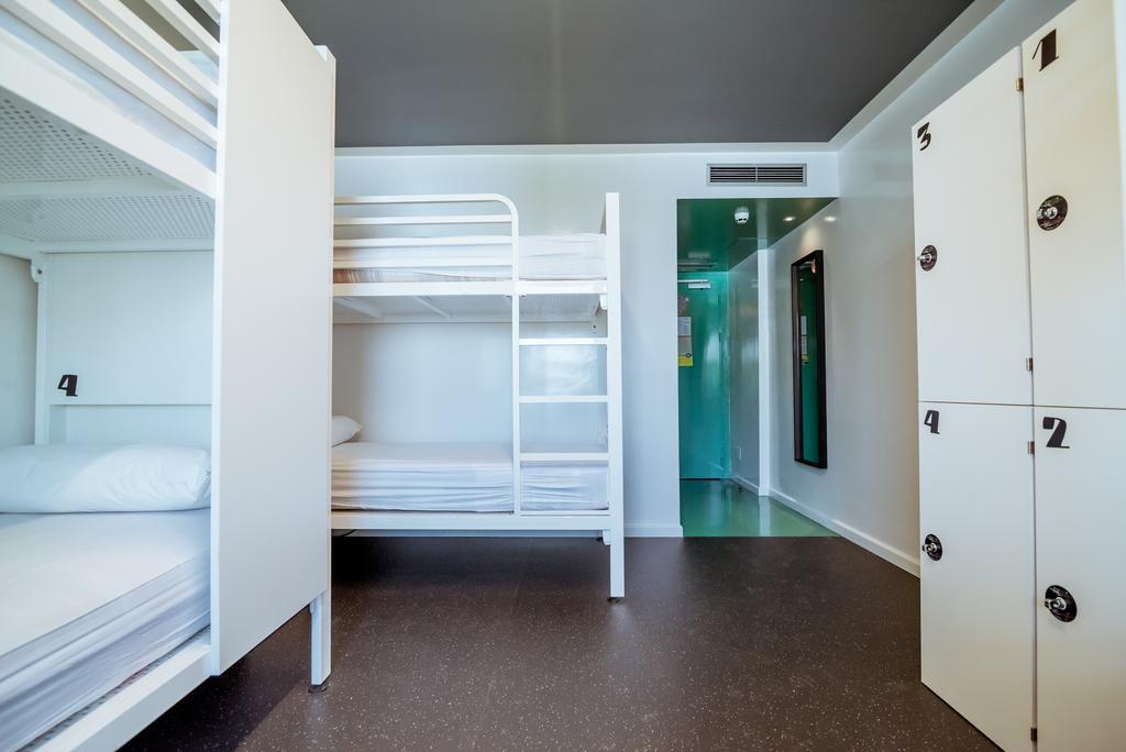 Amistat Island Hostel Ibiza - Albergue Juvenil * San Antonio (Ibiza)