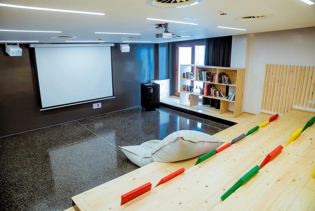 Amistat Island Hostel Ibiza - Albergue Juvenil Hostel *