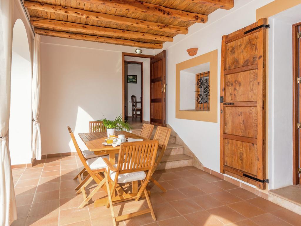 Villa Belvilla By Oyo Juano Sant Miquel De Balansat