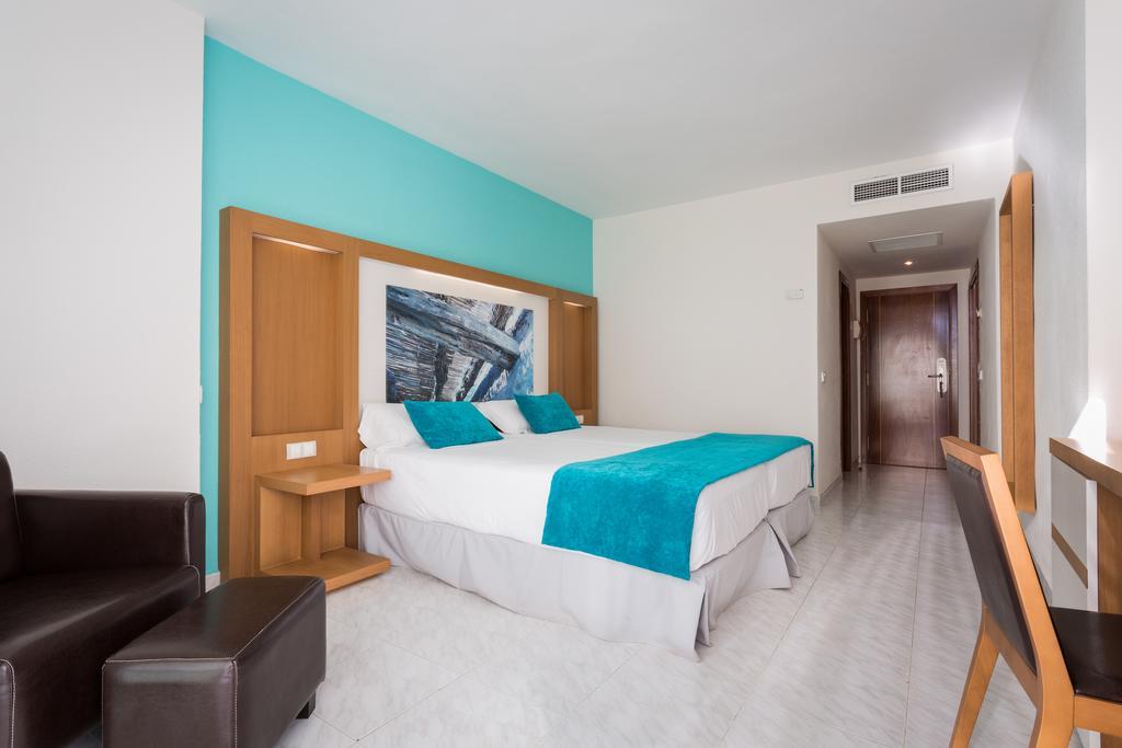 Hotel The Ibiza Twiins - 4* Sup