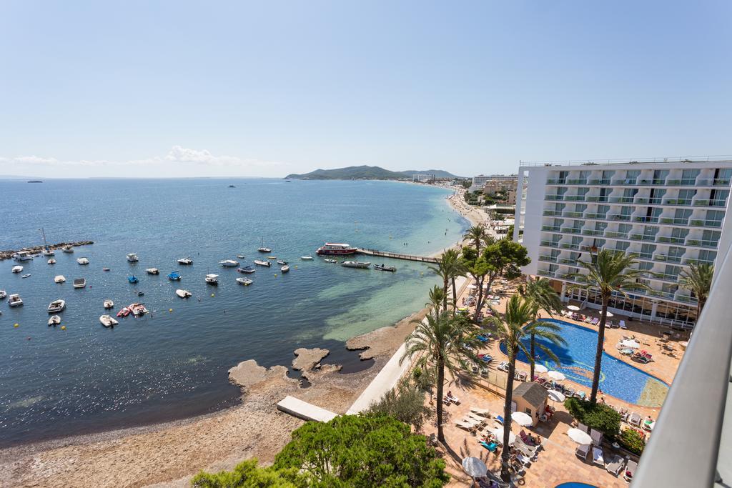 The Ibiza Twiins - 4* Sup Playa d'en Bossa