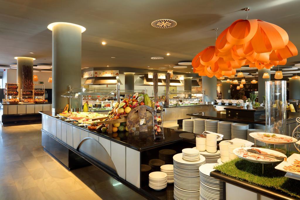 Grand Palladium White Island & 5*