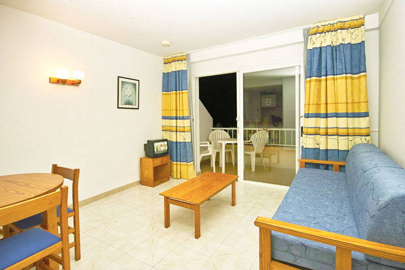 Aparthotel Balansat Port de Sant Miguel