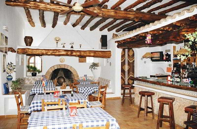 Benet Pinares 3* Santa Eularia des Riu
