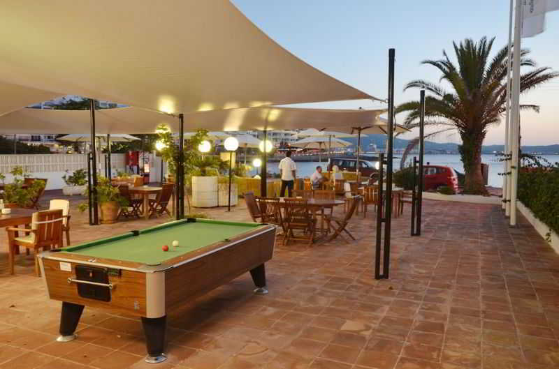 Aparthotel Wi-ki-woo (adults Only)