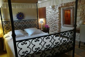 Lluc Hotel San Rafael De Sa Creu