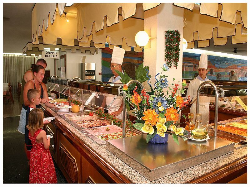Hotel Caribe 3*