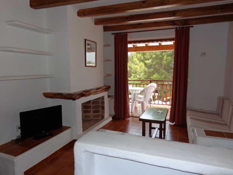 Benet Pinares 3* Santa Eularia des Riu