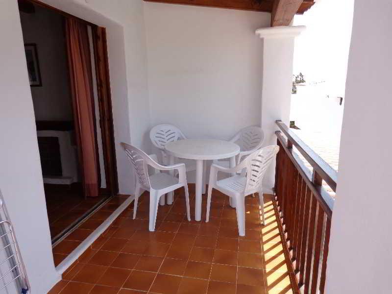 Benet Pinares Hotel