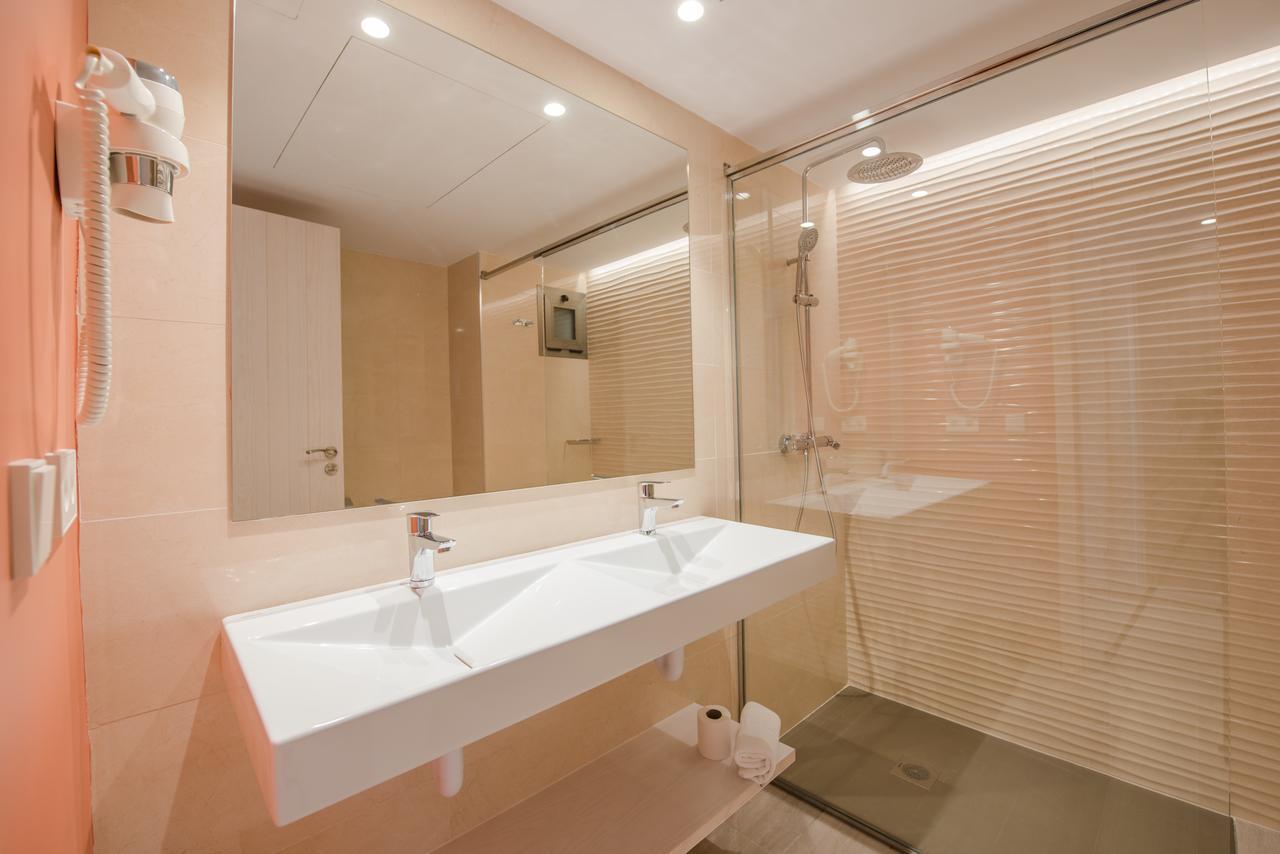 Aparthotel Angeles 2*