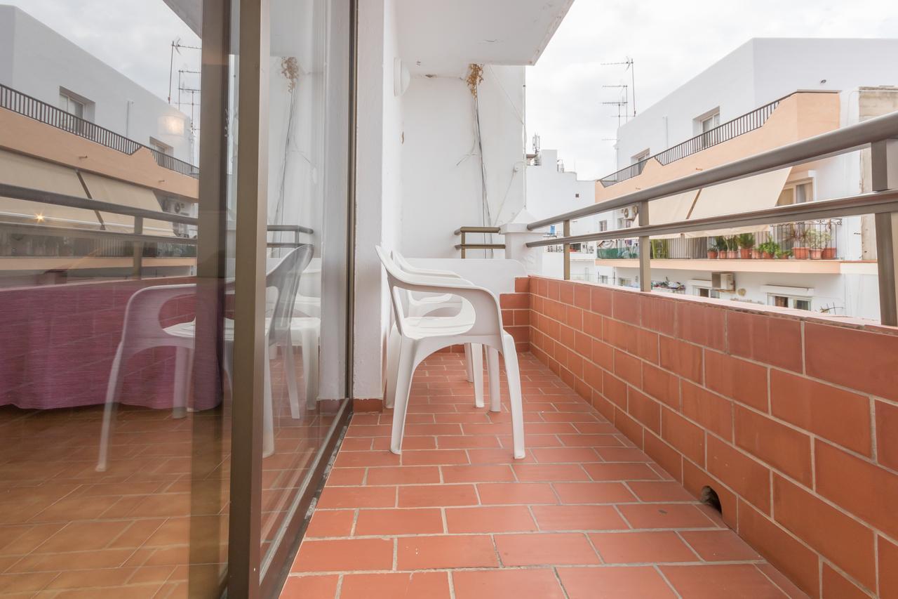Orosol 2 By Typic Apartment