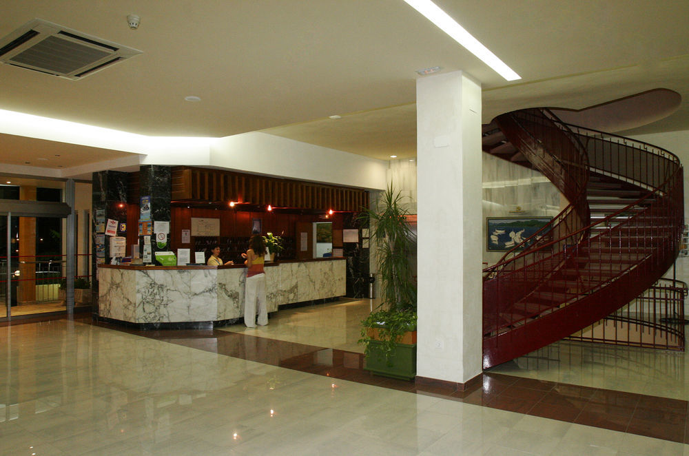 Apartment Vibra Riviera *