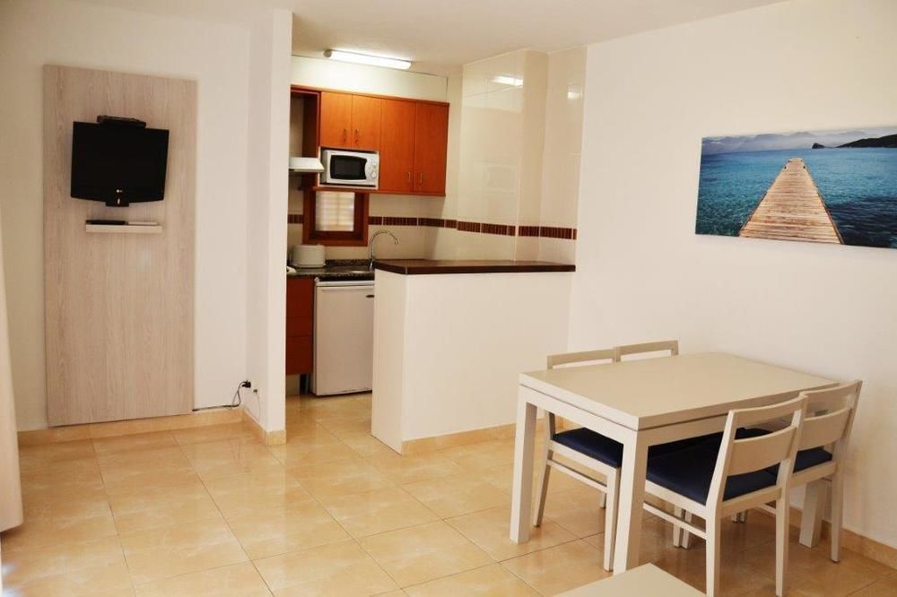 Avenida 3* Ibiza Town