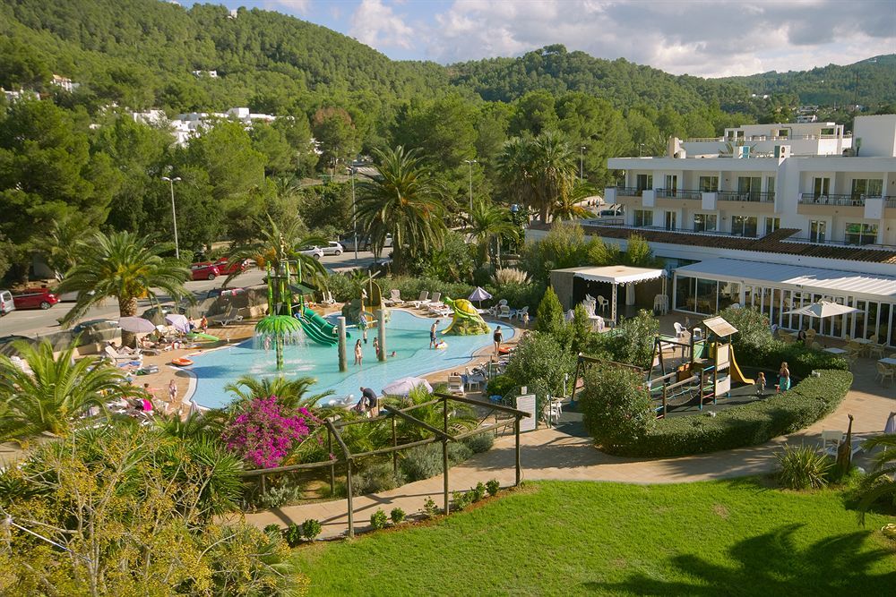 Balansat Aparthotel