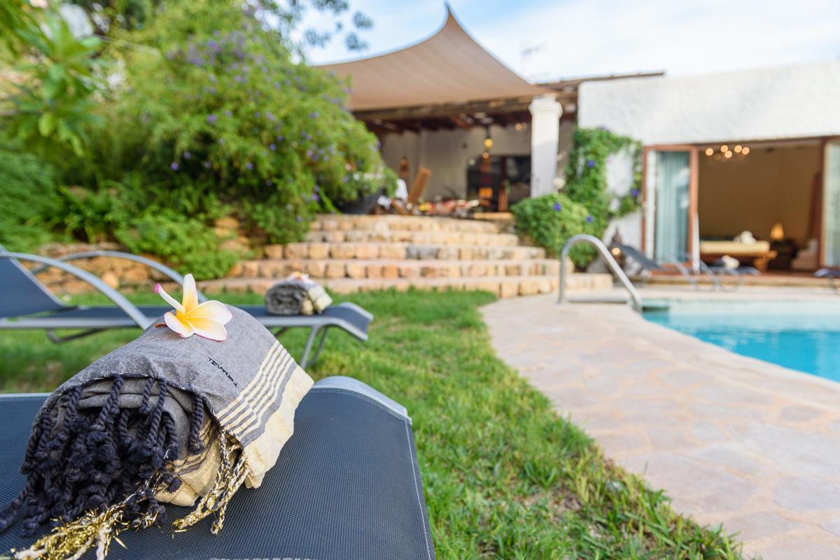 Sun Door - Amazing 6 Bedroom With Private Pool * Sant Carles de Peralta