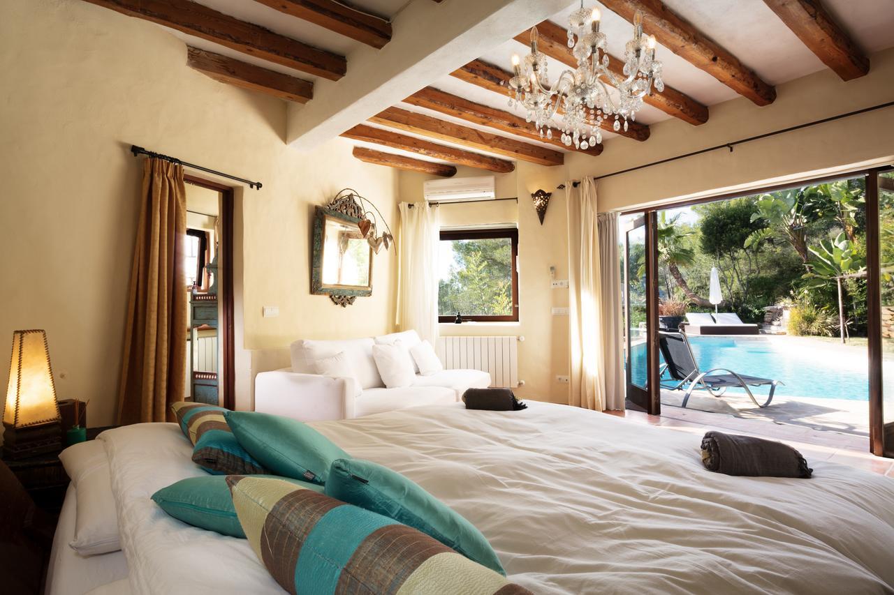 Sun Door - Amazing 6 Bedroom With Private Pool Sant Carles de Peralta