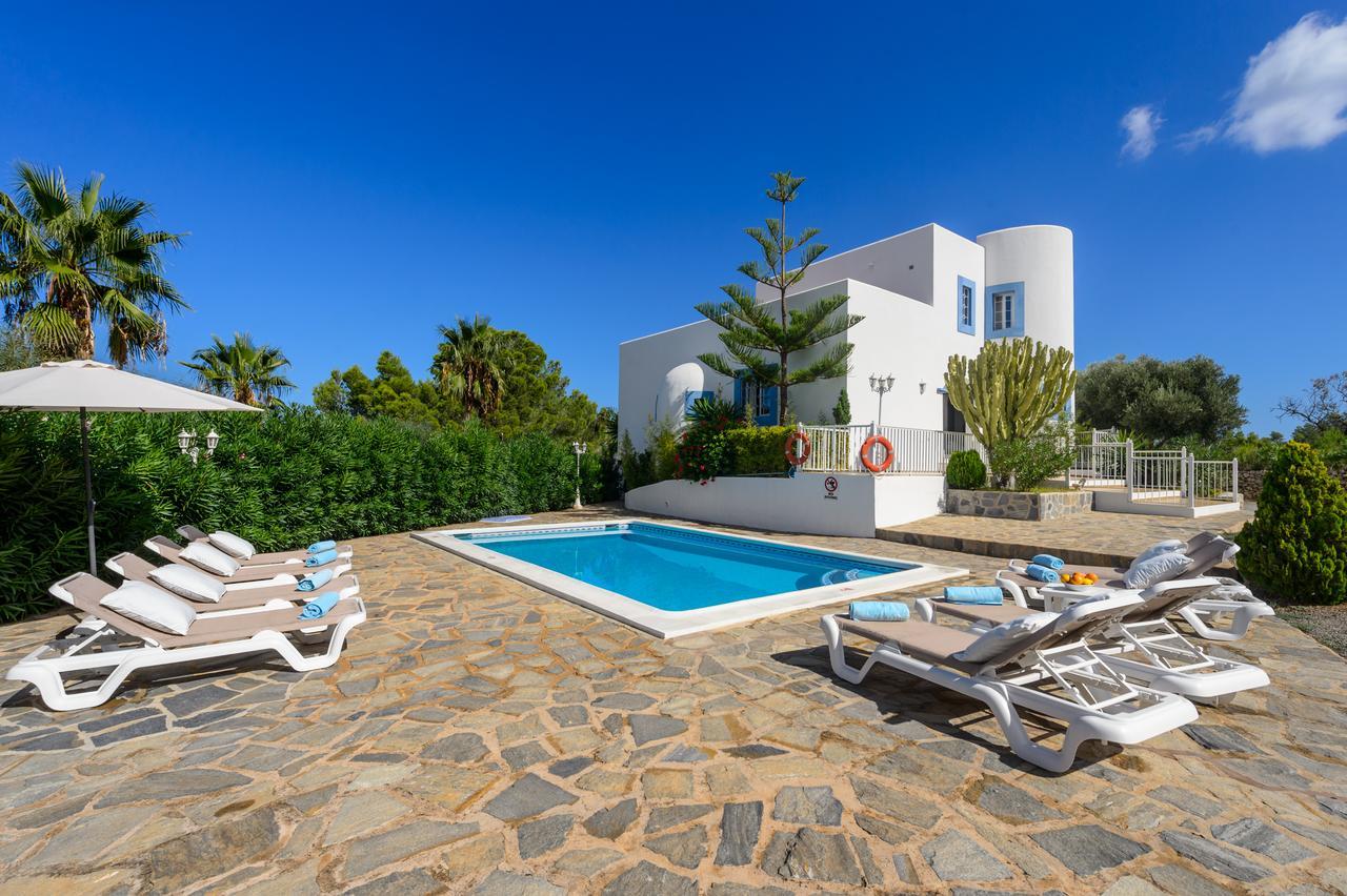 Sa Bassa Blanca Villa *