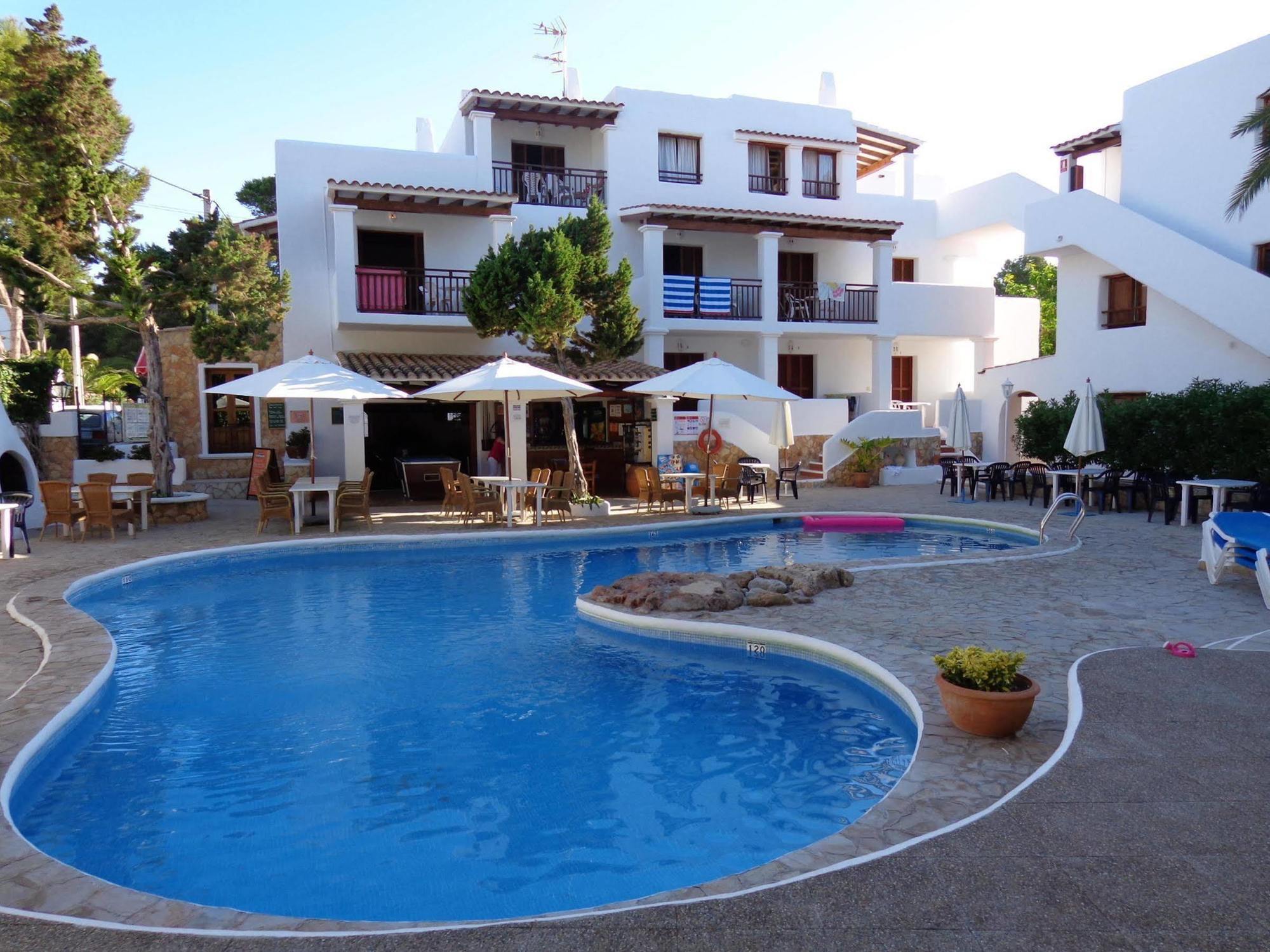 Benet Pinares Hotel 3*
