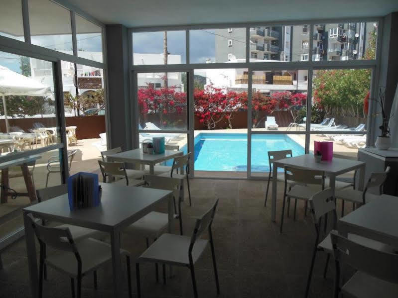 Es Canto Bossa Hotel Playa d'en Bossa