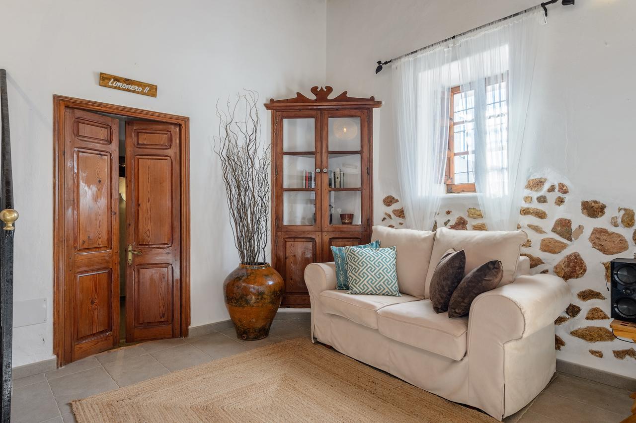 Rural Prats Apartment *