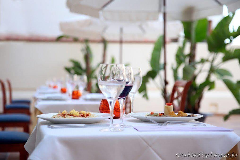 Invisa La Cala (adults Only) Hotel